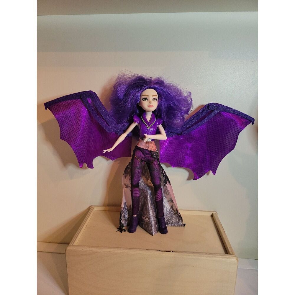 Disney descendants 3 dragon queen